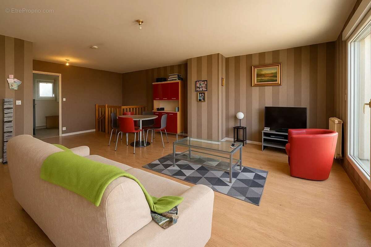 Appartement à JARVILLE-LA-MALGRANGE