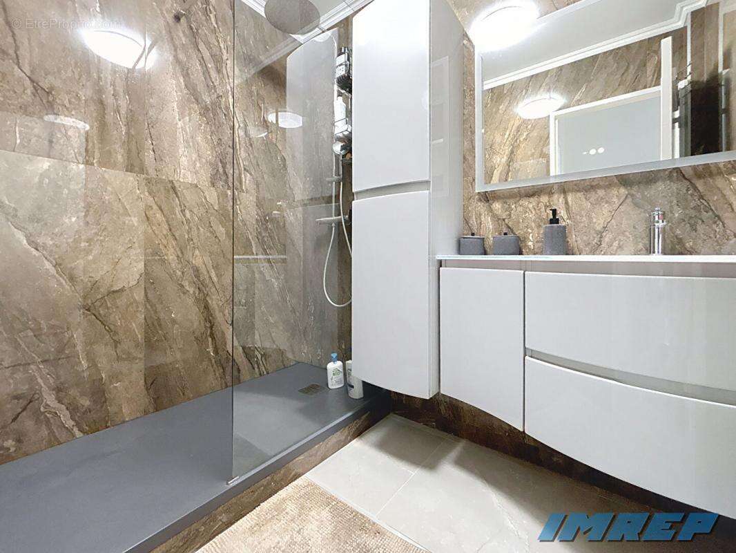 Appartement à MARSEILLE-10E