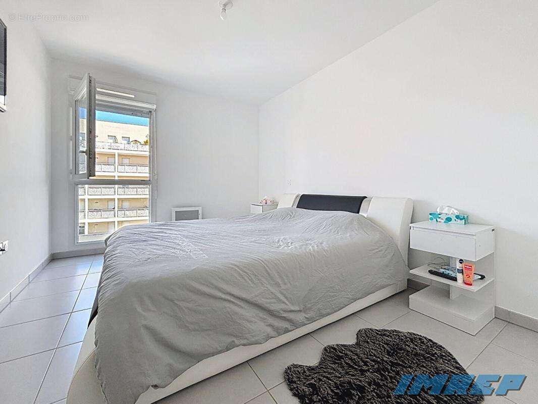 Appartement à MARSEILLE-13E