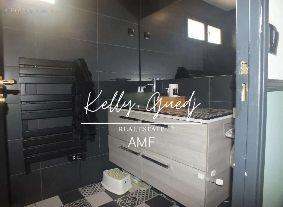 Appartement à MARSEILLE-12E