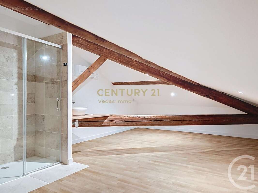 Appartement à PIGNAN