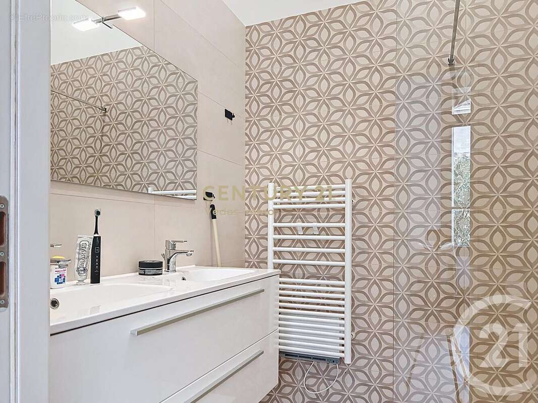 Appartement à PIGNAN