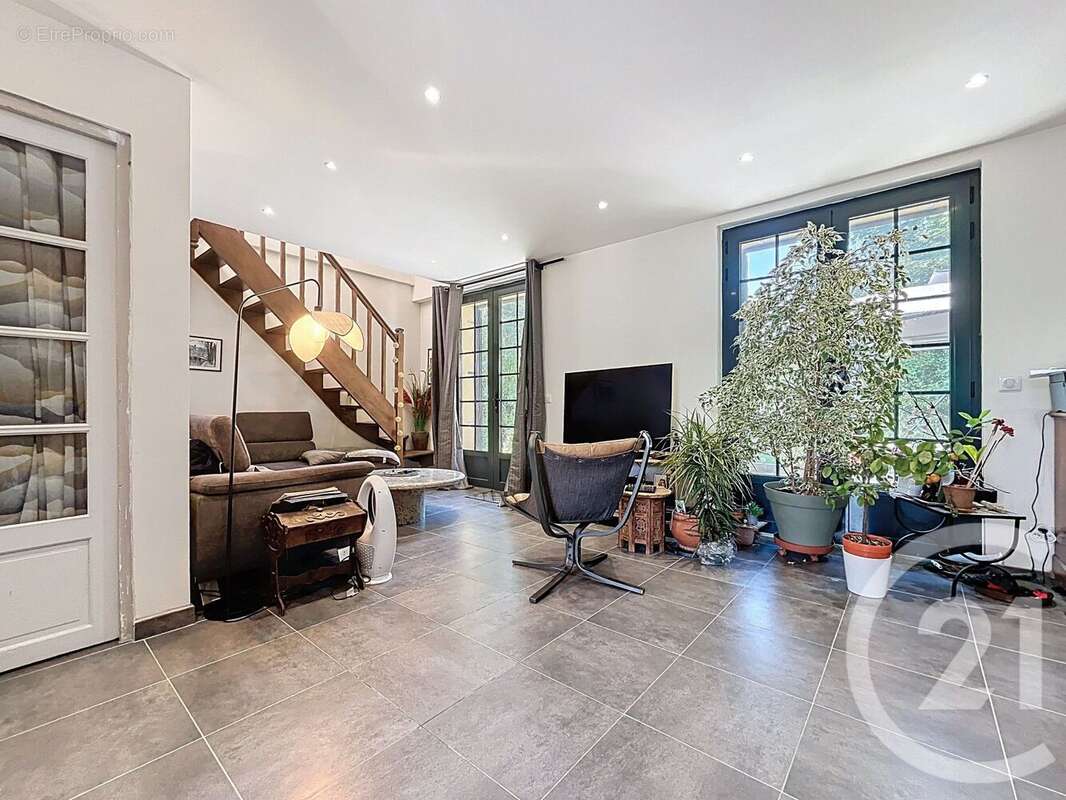 Maison à FONTENAILLES