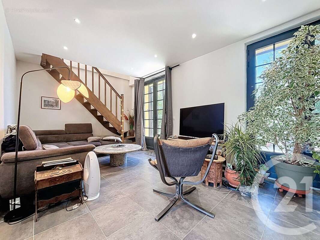 Maison à FONTENAILLES