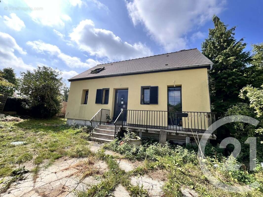 Maison à FONTENAILLES