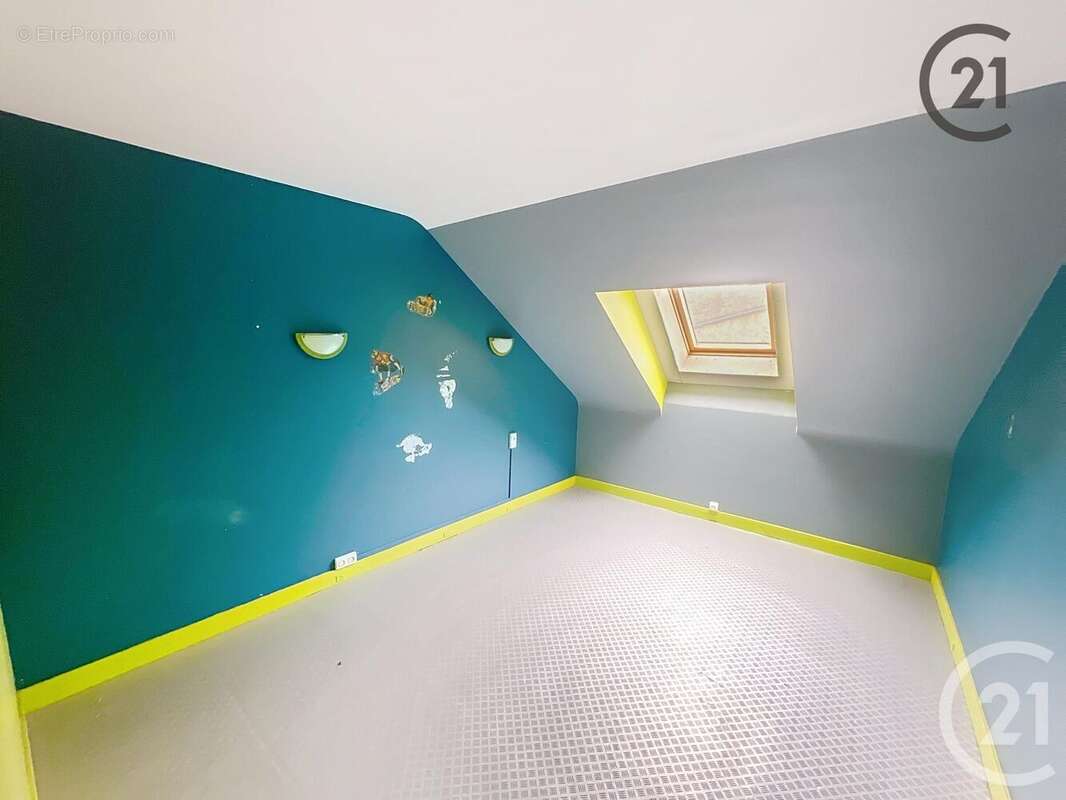 Maison à TRUCY-SUR-YONNE