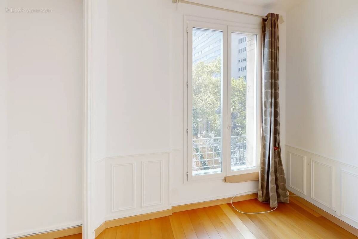 Appartement à COLOMBES