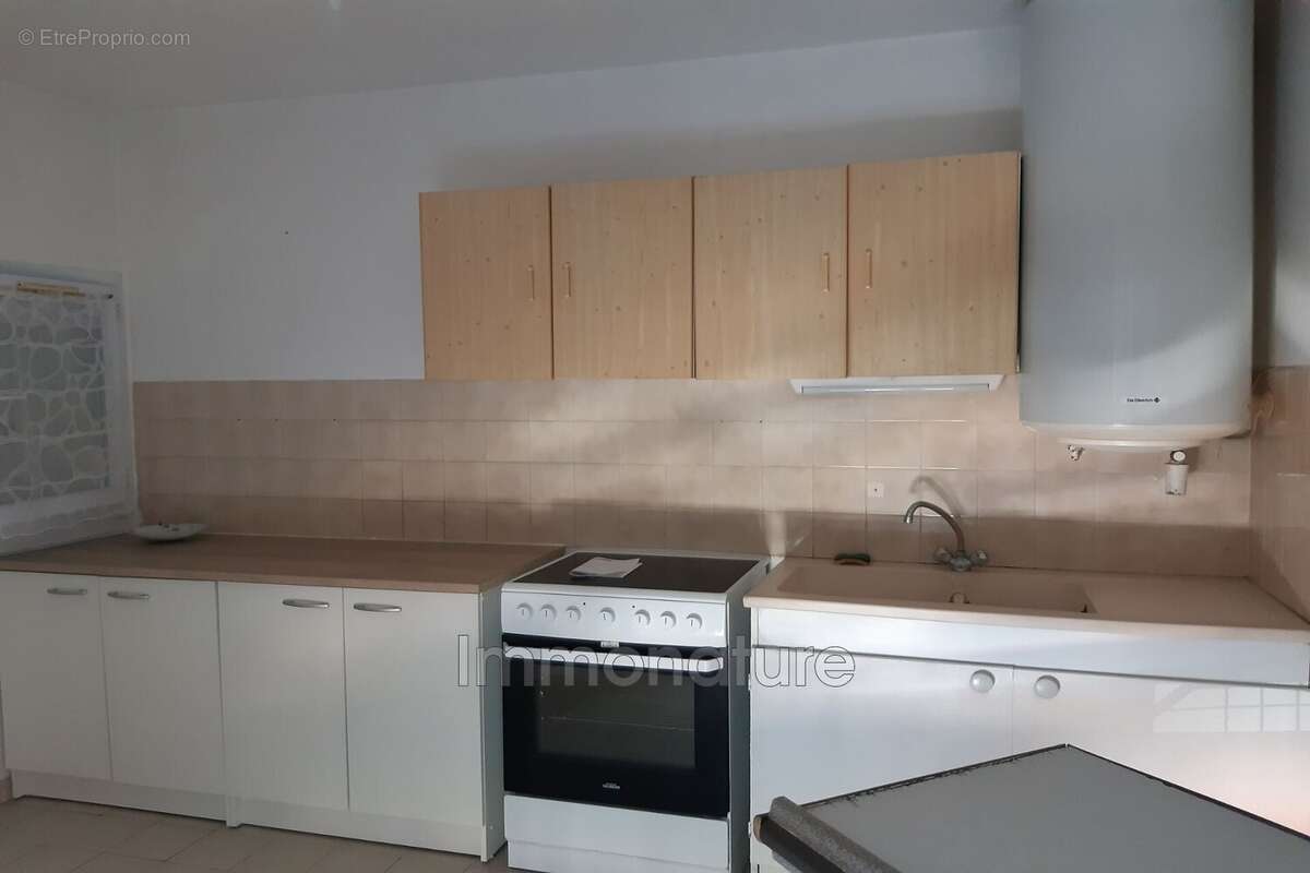 Appartement à GANGES