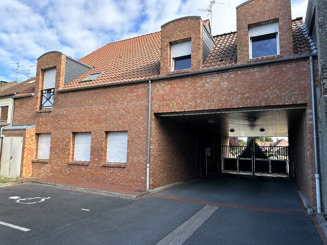 Appartement à GONDECOURT