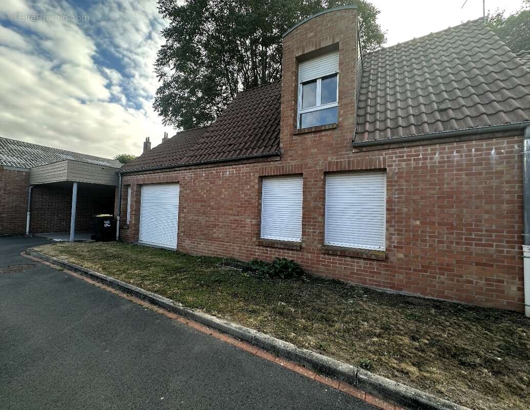 Appartement à GONDECOURT