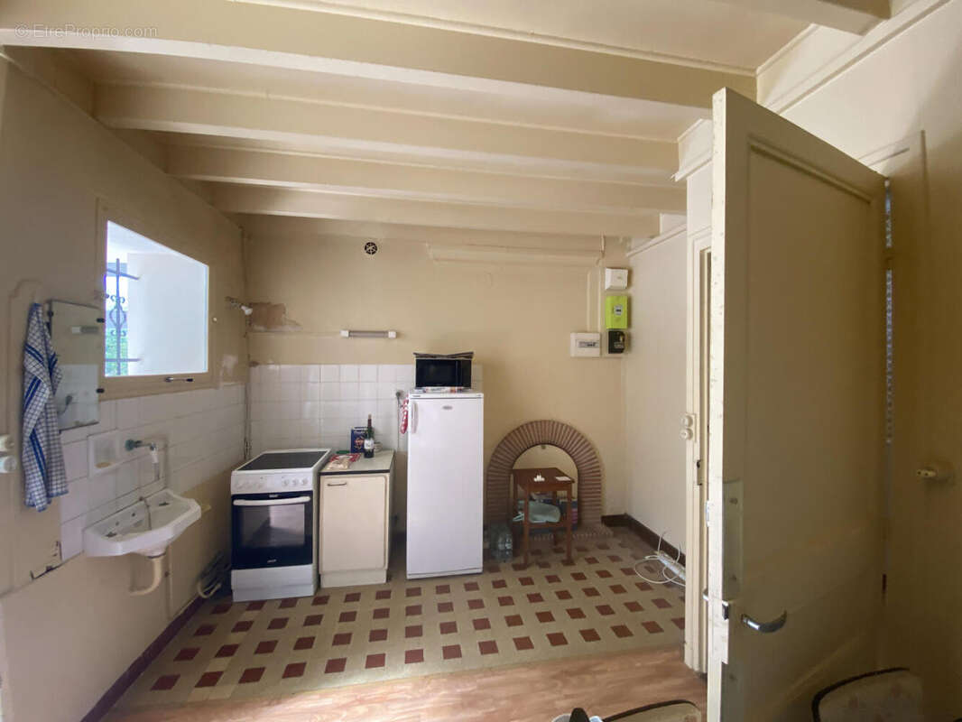 cuisine - Maison à CHALAIS