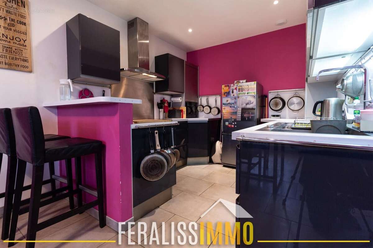 Maison à JOUY-LE-MOUTIER