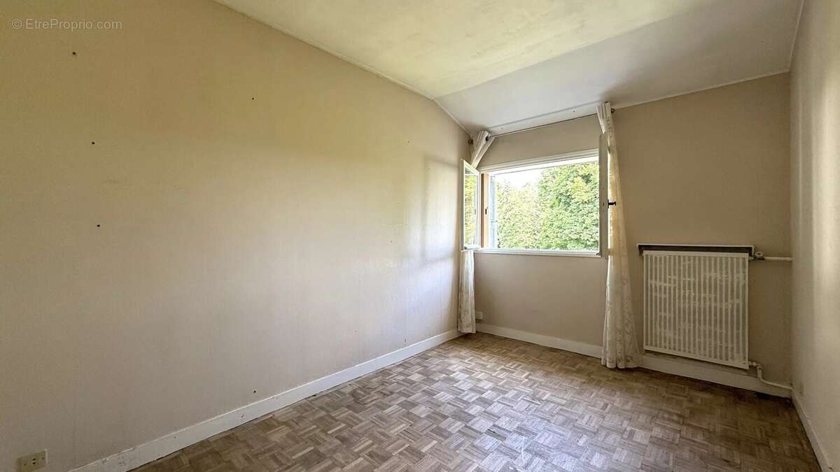 Maison à BOUFFEMONT