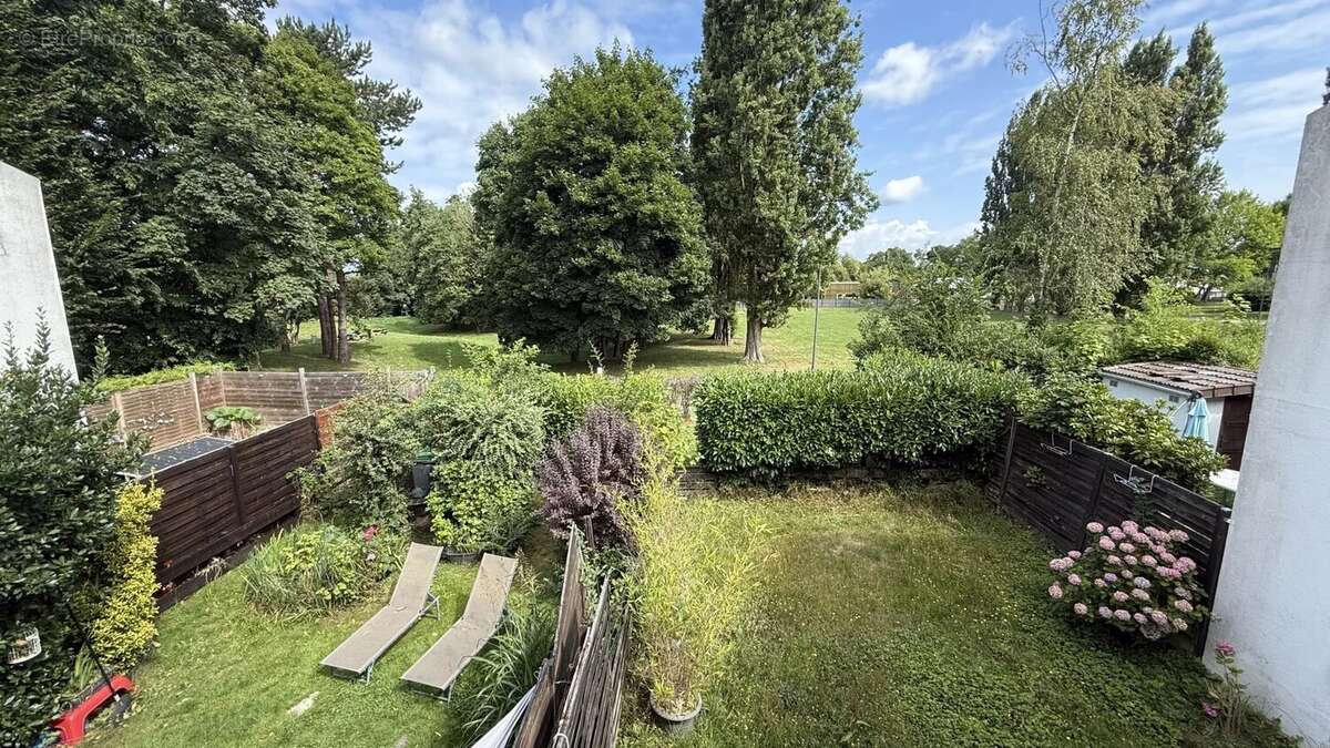 Maison à BOUFFEMONT