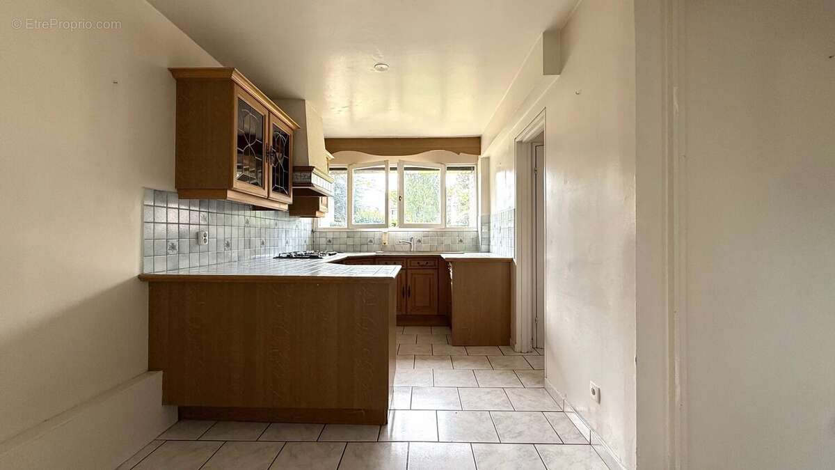 Maison à BOUFFEMONT