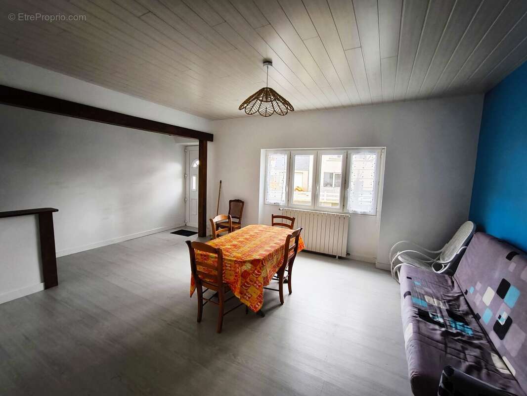 Maison à SAINT-POL-DE-LEON