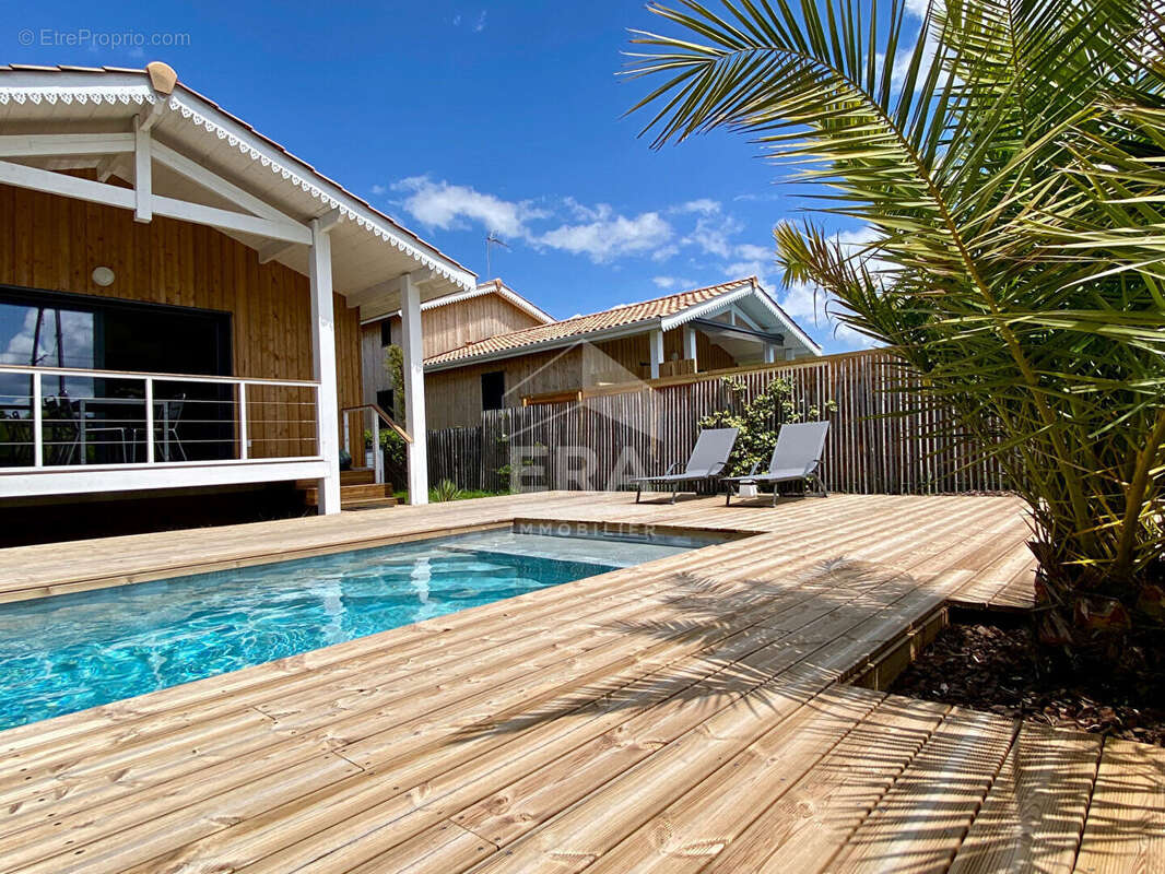 Maison à GUJAN-MESTRAS