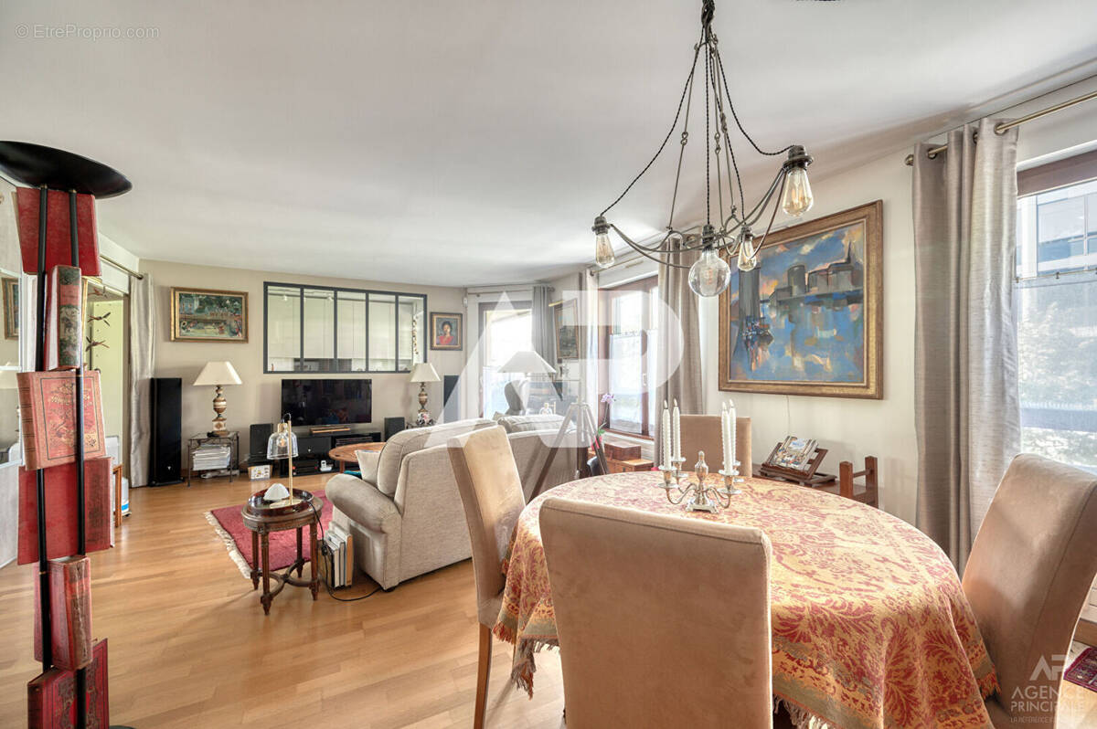 Appartement à RUEIL-MALMAISON