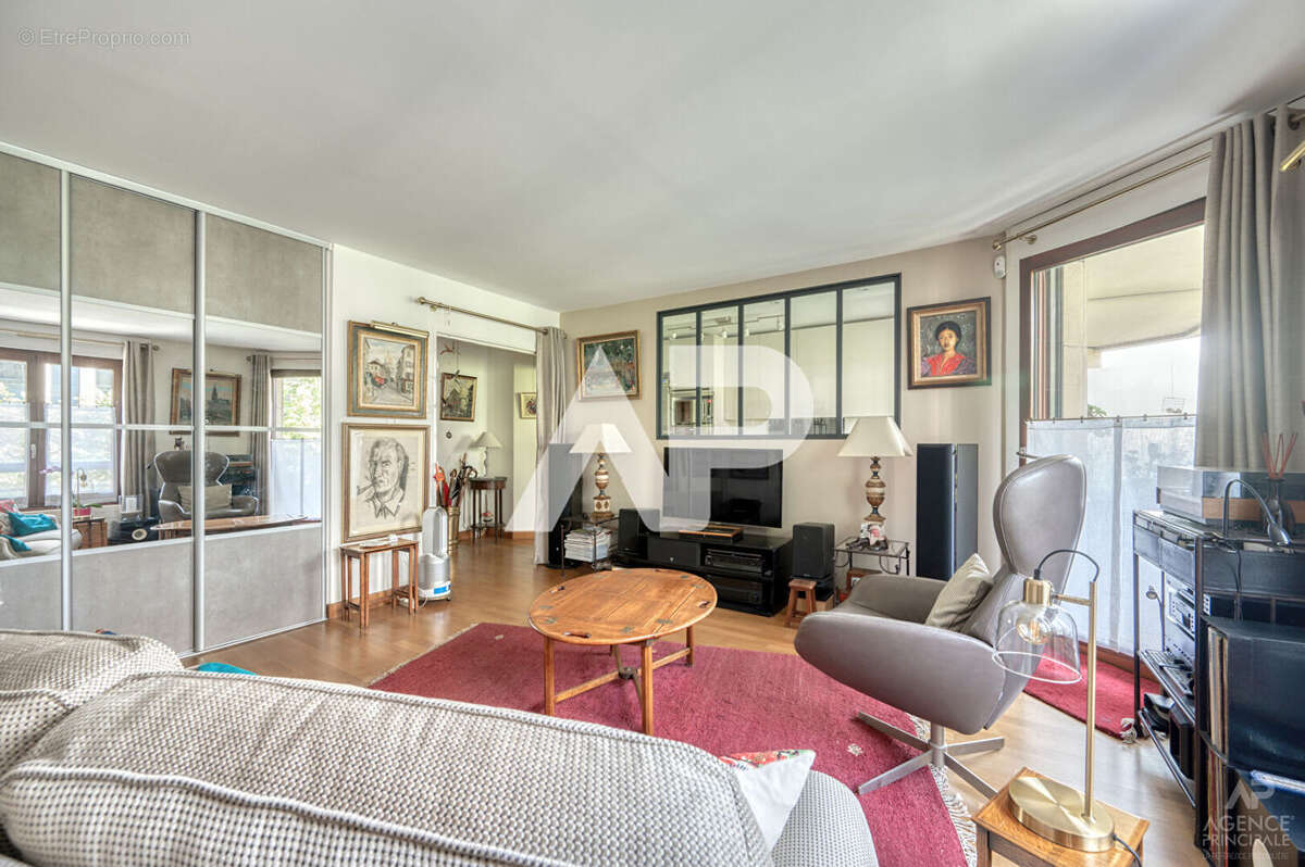 Appartement à RUEIL-MALMAISON