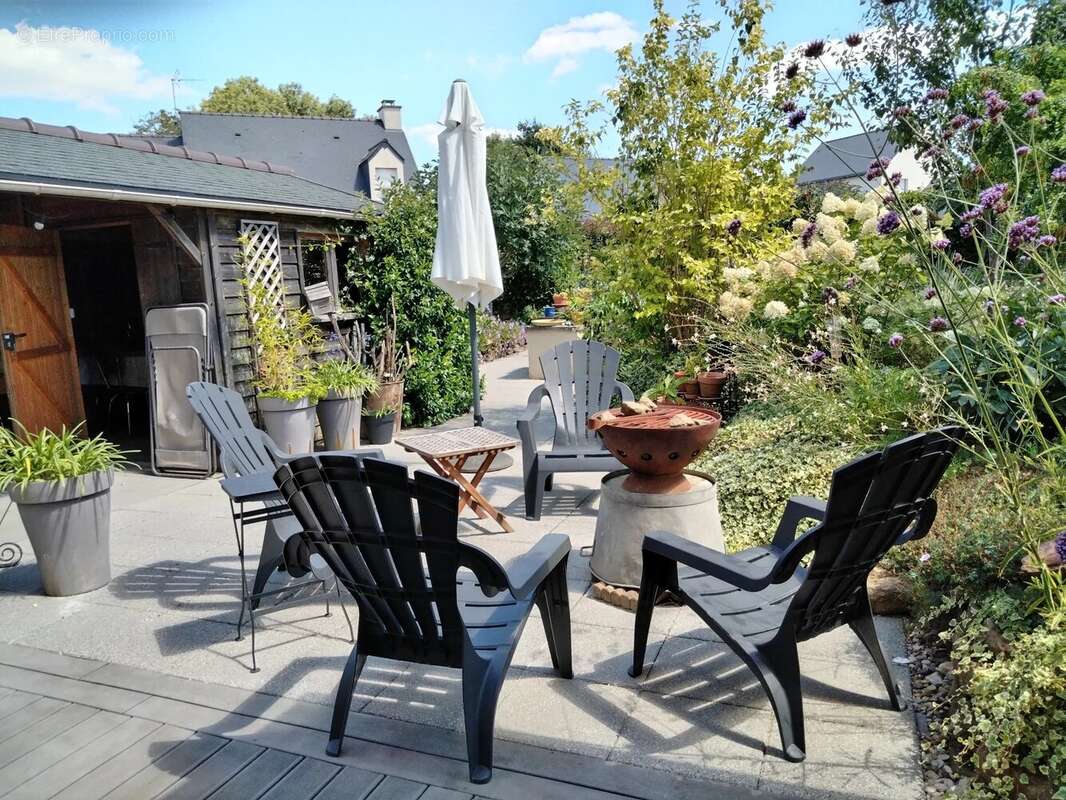 Maison à SAINT-SAMSON-SUR-RANCE