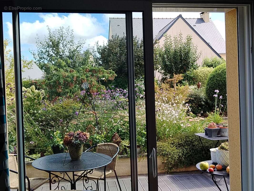 Maison à SAINT-SAMSON-SUR-RANCE