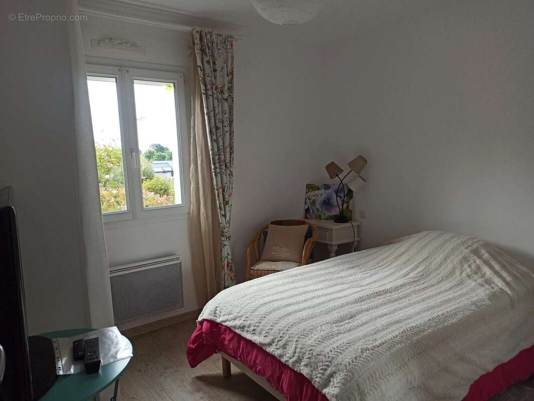 Maison à SAINT-SAMSON-SUR-RANCE