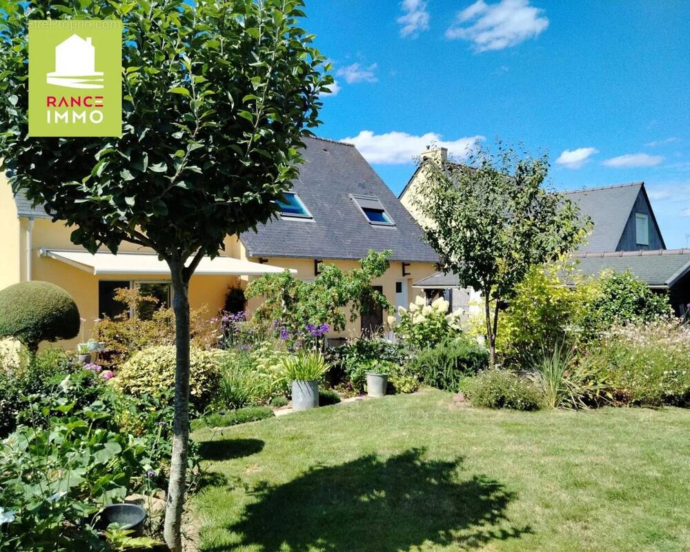 Maison à SAINT-SAMSON-SUR-RANCE