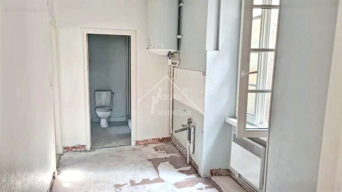 Appartement à BOURBON-L&#039;ARCHAMBAULT