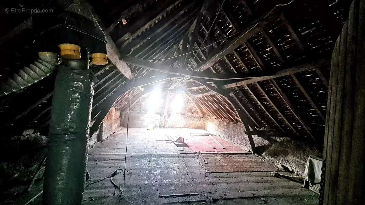 Appartement à BOURBON-L&#039;ARCHAMBAULT