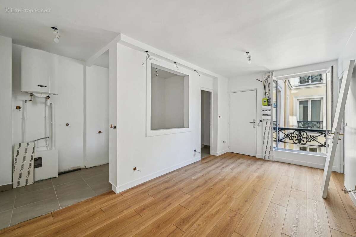 Appartement à PARIS-6E