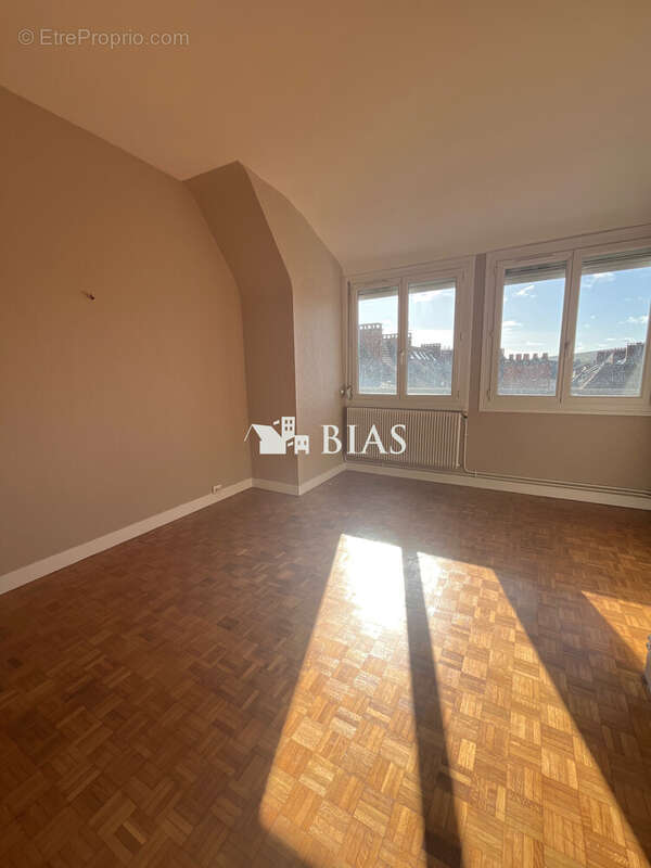 Appartement à ELBEUF