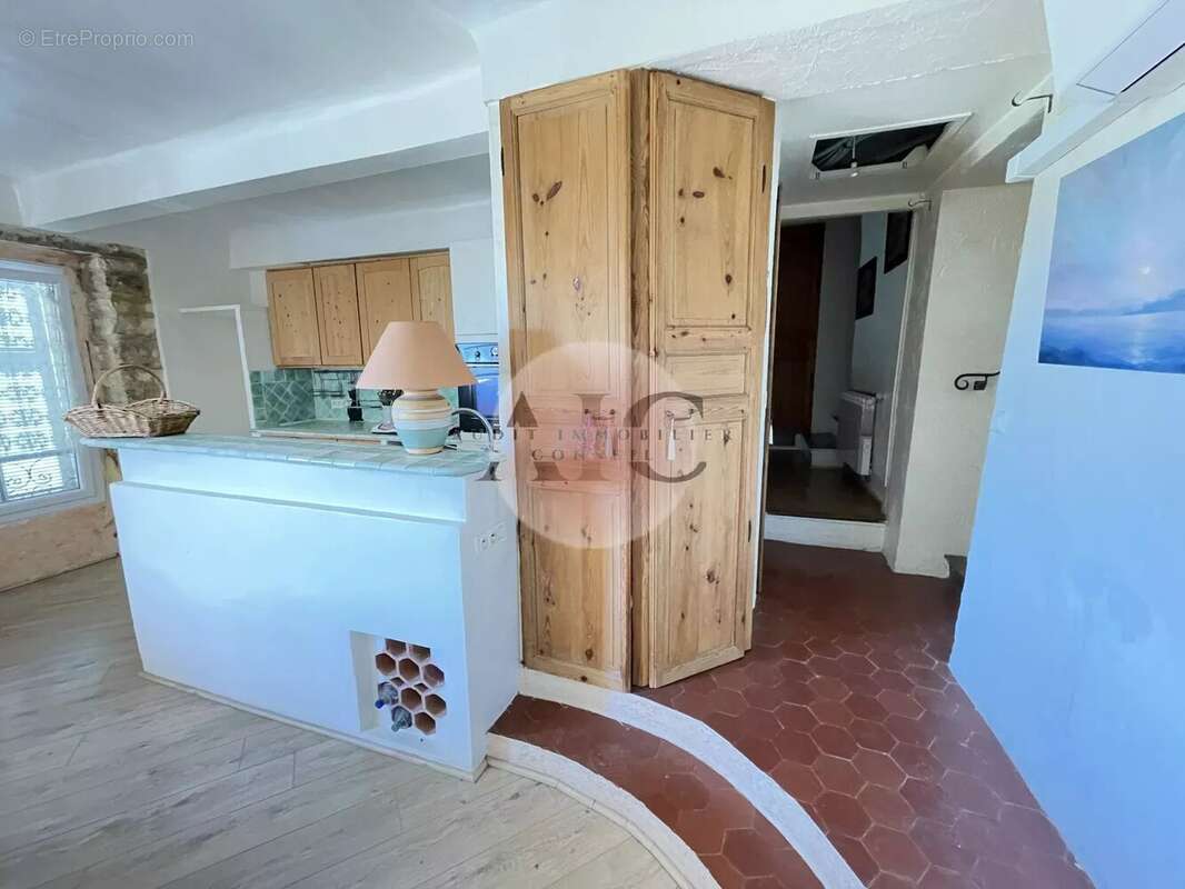 Appartement à FAYENCE