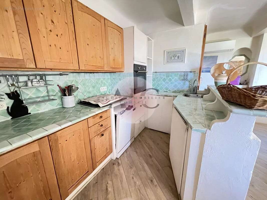 Appartement à FAYENCE