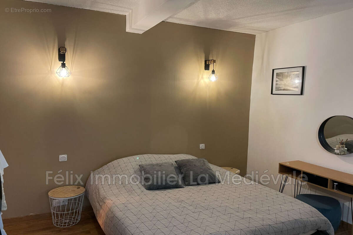 Appartement à SARLAT-LA-CANEDA