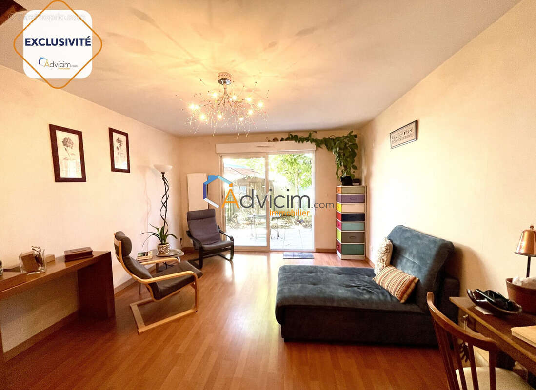 Appartement à FLEURY-LES-AUBRAIS