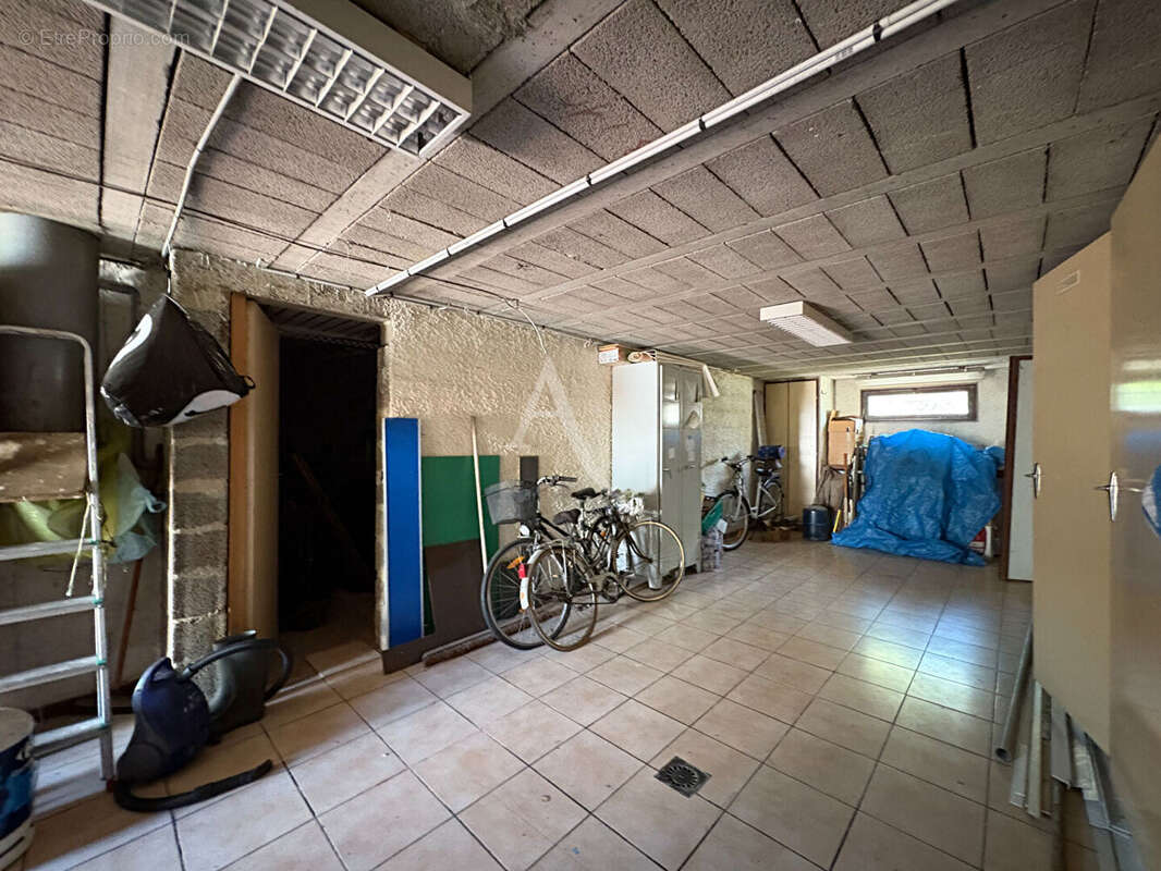 Maison à COLOMBELLES