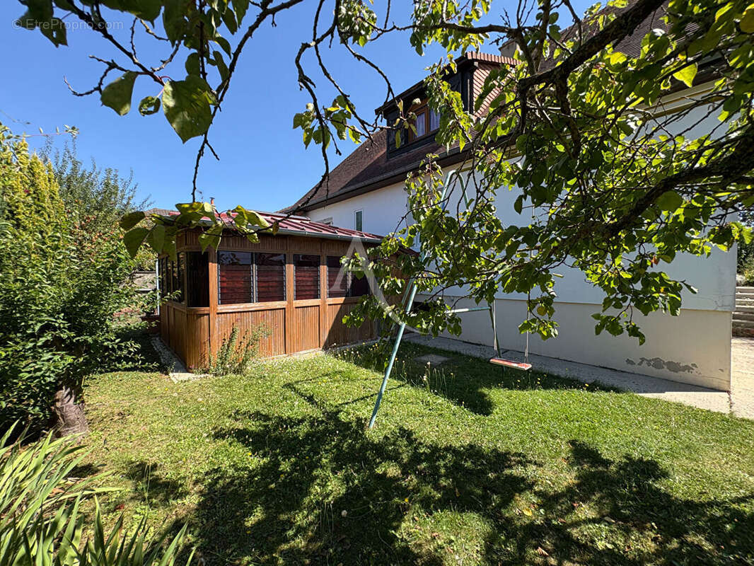 Maison à COLOMBELLES