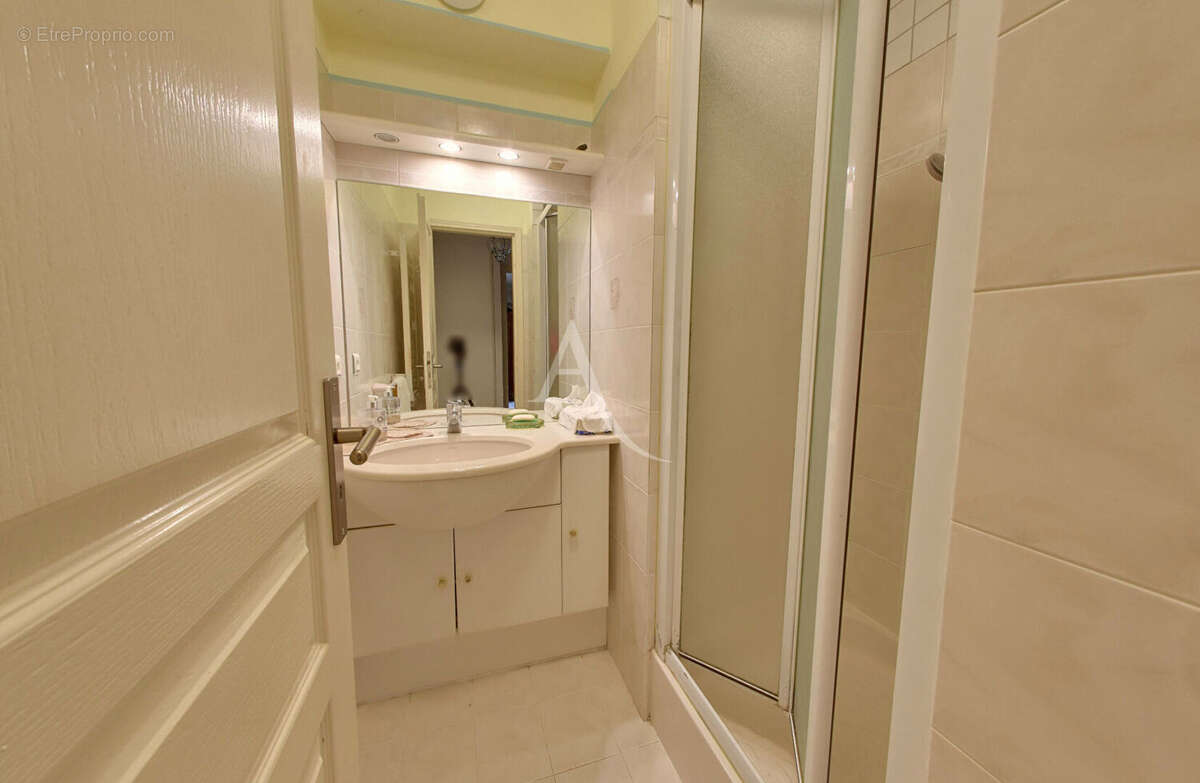 Appartement à LE PERREUX-SUR-MARNE