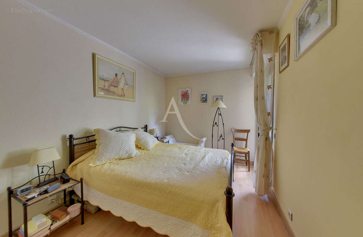 Appartement à LE PERREUX-SUR-MARNE