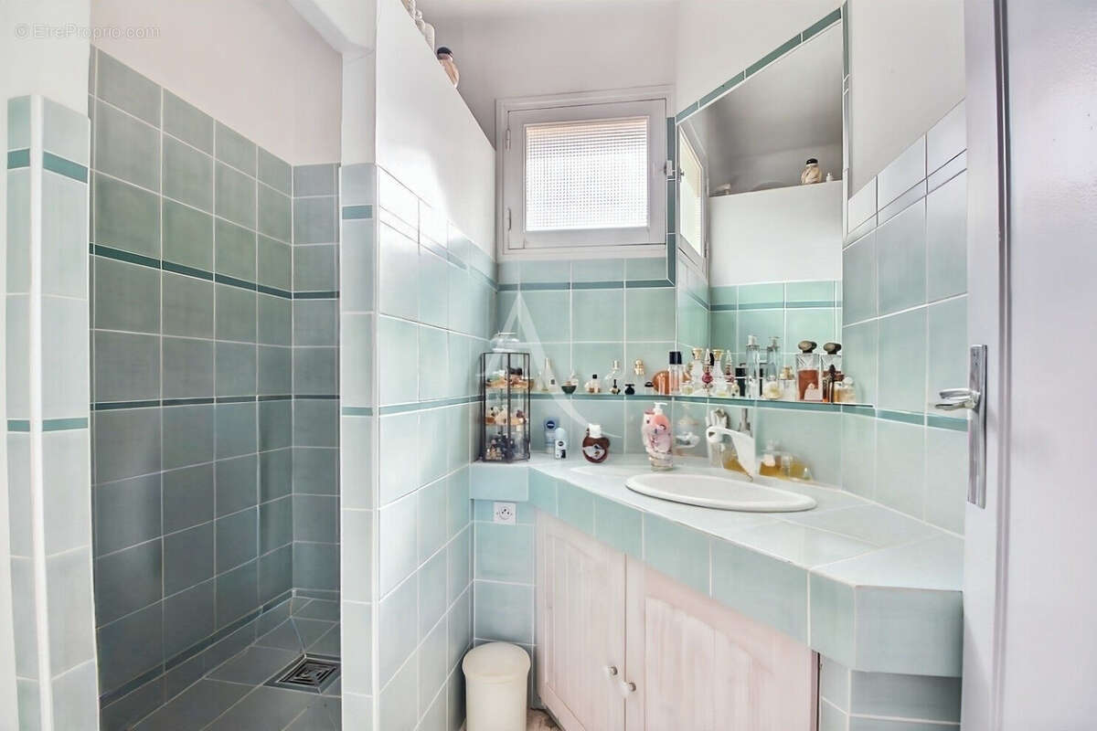 Appartement à CARQUEIRANNE