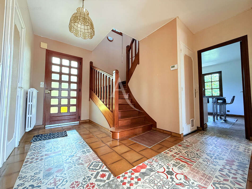 Maison à AMAYE-SUR-ORNE