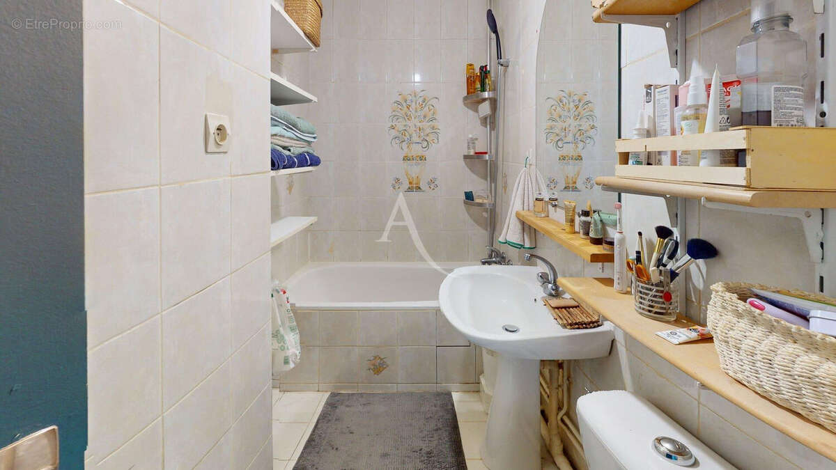 Appartement à SAINT-MAUR-DES-FOSSES