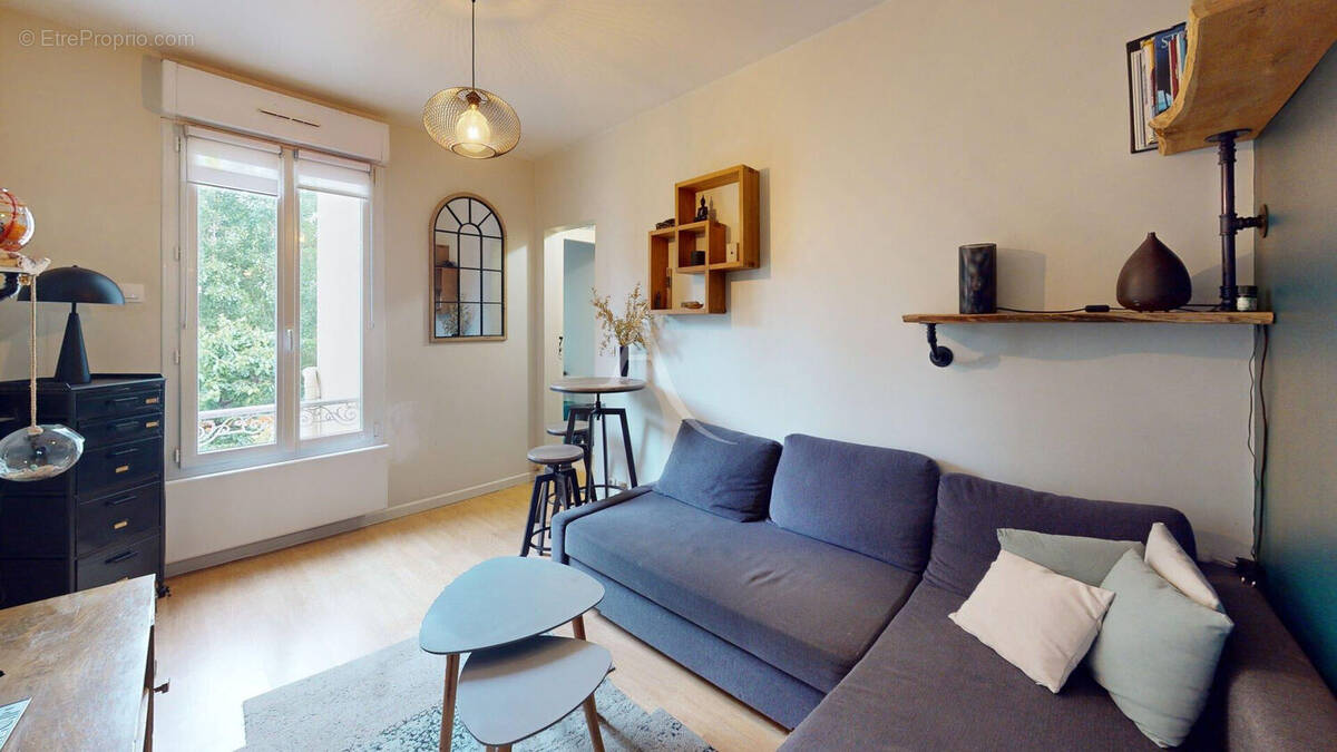 Appartement à SAINT-MAUR-DES-FOSSES