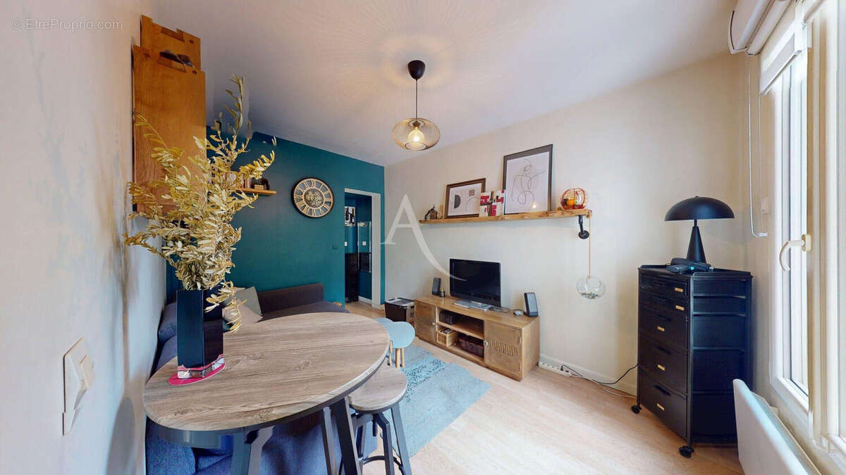 Appartement à SAINT-MAUR-DES-FOSSES