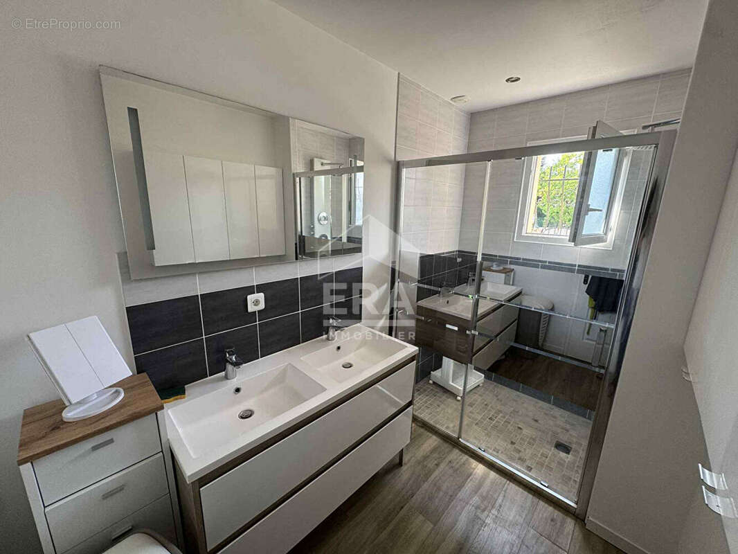 Maison à SAINT-SAVIN