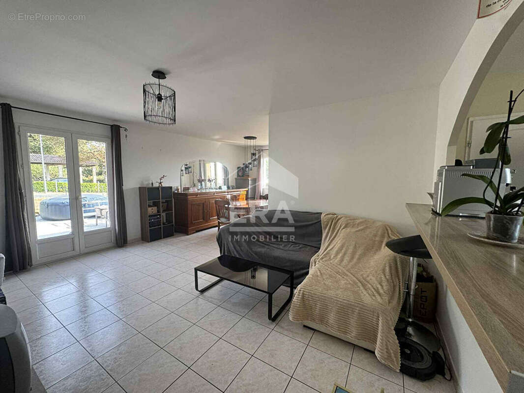 Maison à SAINT-SAVIN