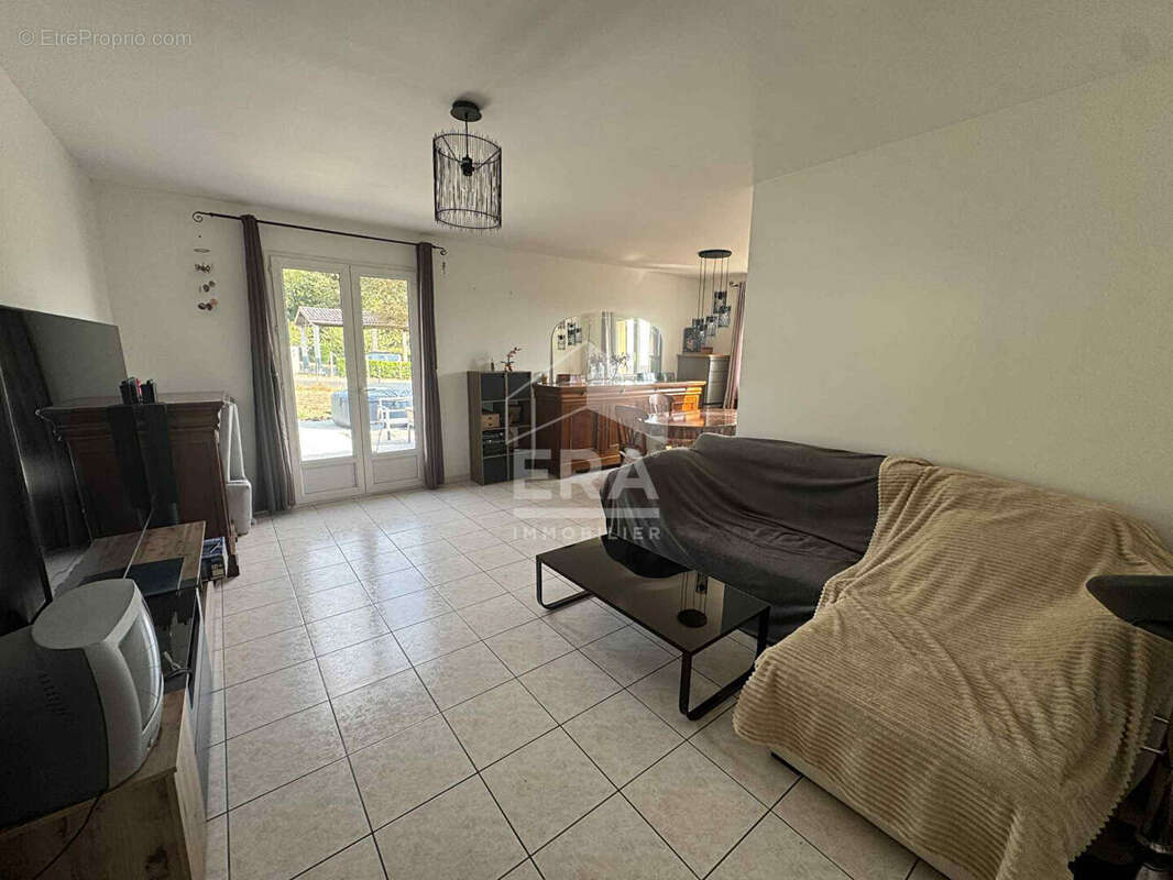 Maison à SAINT-SAVIN