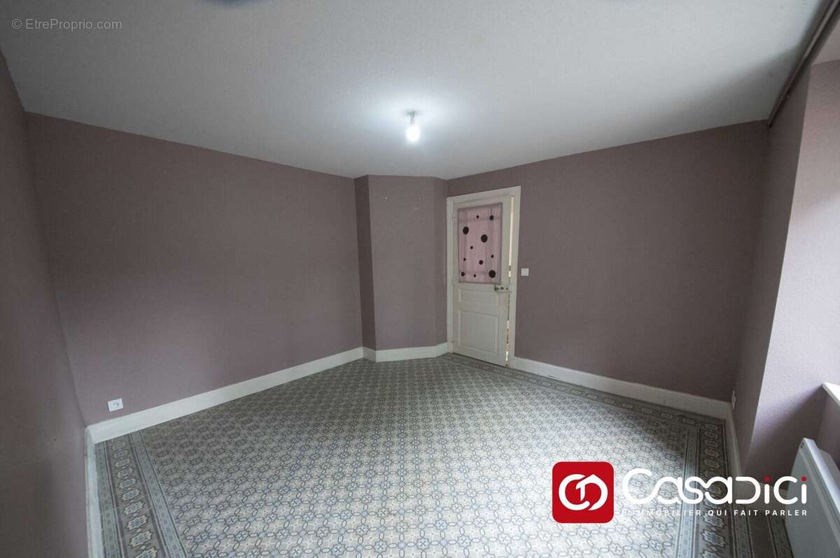 Maison à BROMONT-LAMOTHE