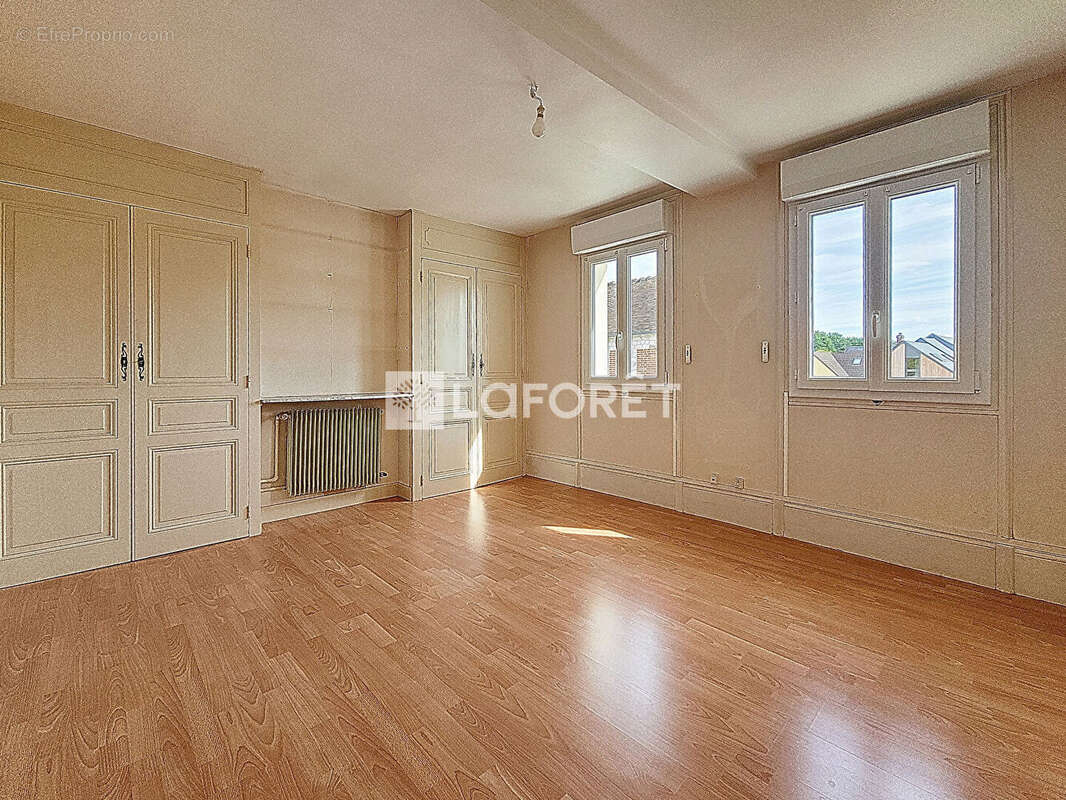 Maison à SAINT-PIERRE-LES-ELBEUF