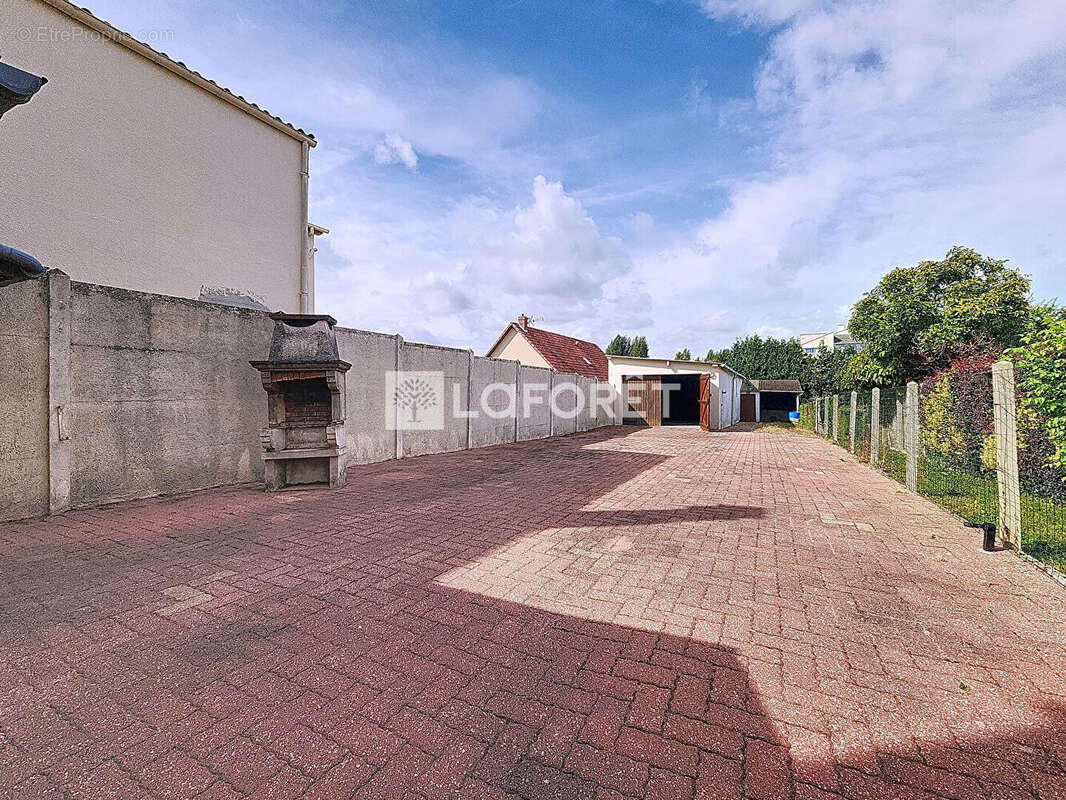 Maison à SAINT-PIERRE-LES-ELBEUF